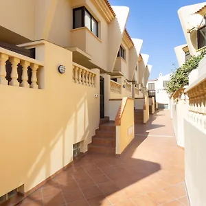 https://medano-townhouse.tenerifehoteles.net