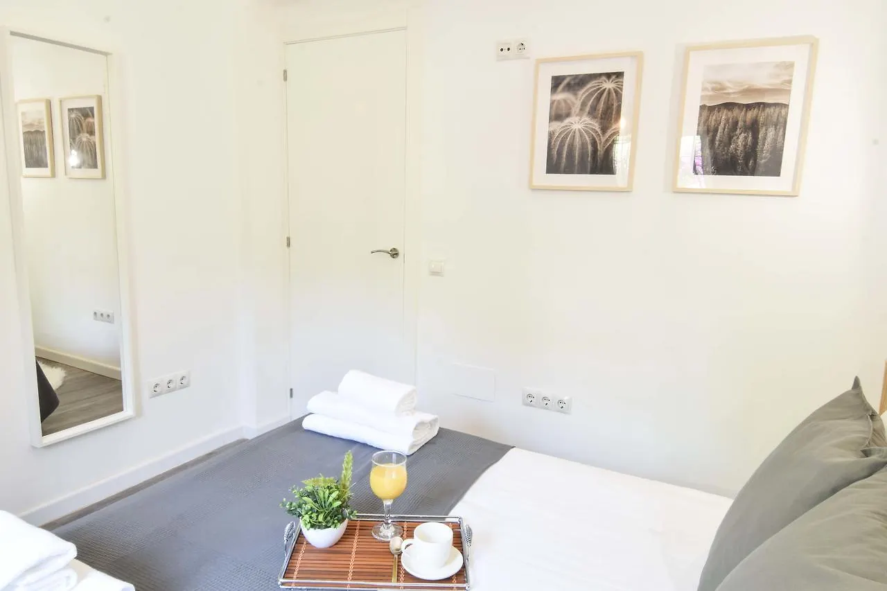 Letmalaga Sweet Family Apartment 0*, Malaga
