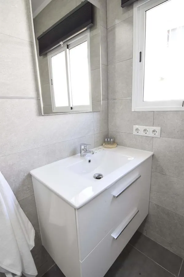 Letmalaga Sweet Family Apartment