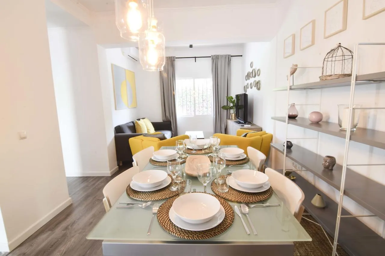Letmalaga Sweet Family Apartment