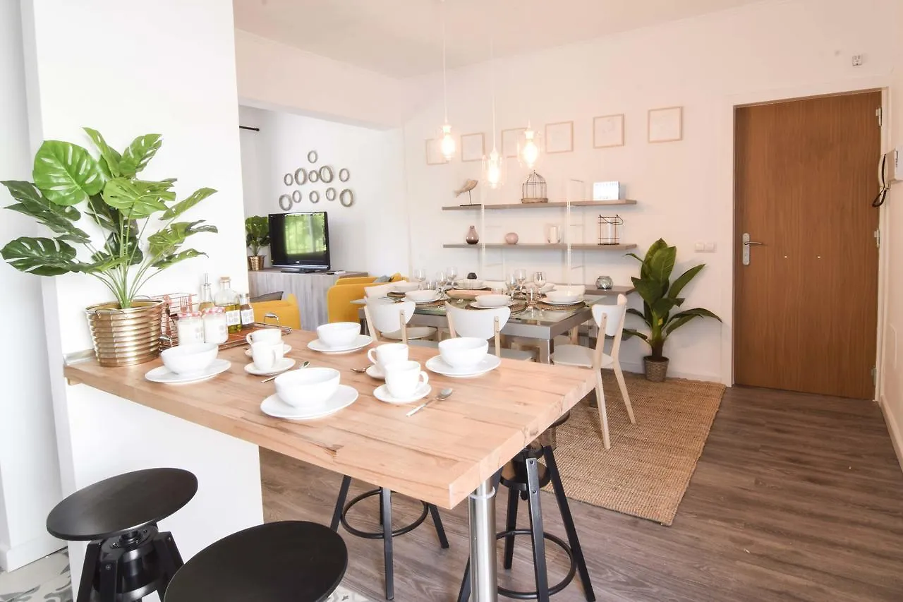 Letmalaga Sweet Family Apartment